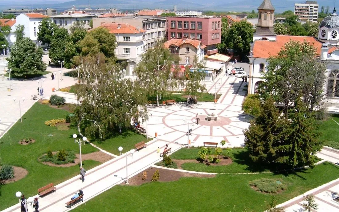 Карнобат