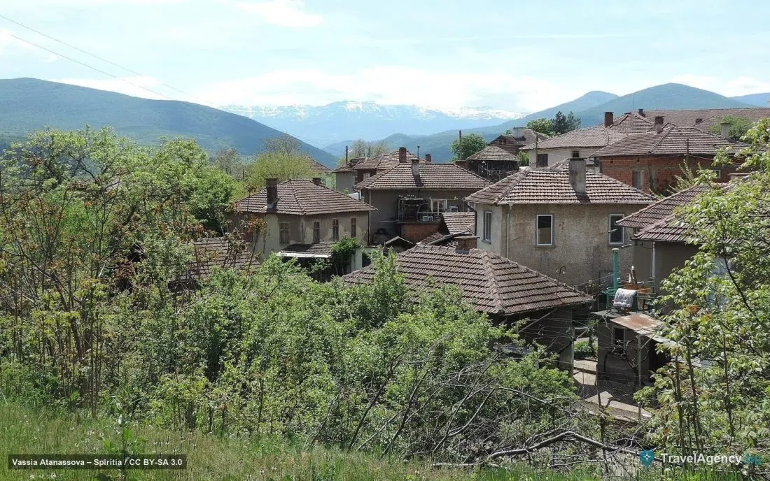 Панорама от Белимел към Чипровския Балкан