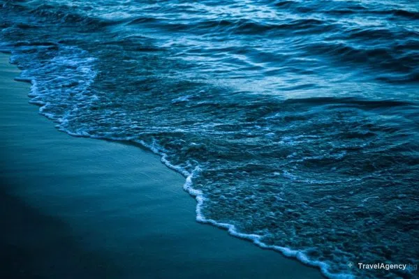 Вълните на Черно море край Кранево