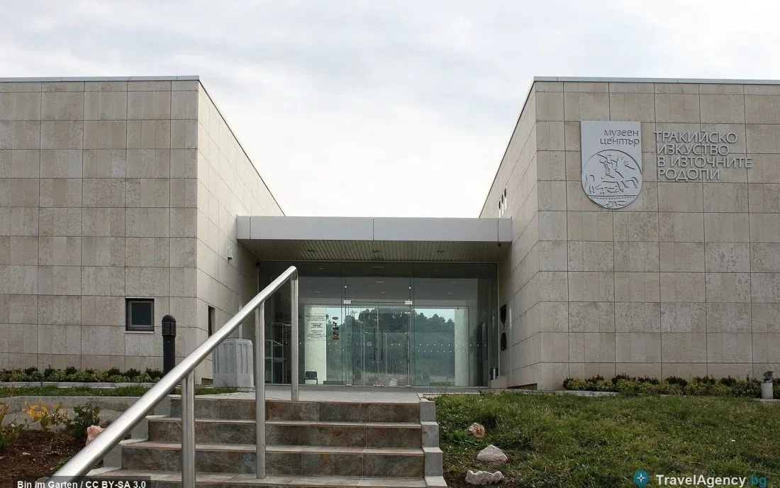 Музеят на тракийското изкуство край Александрово