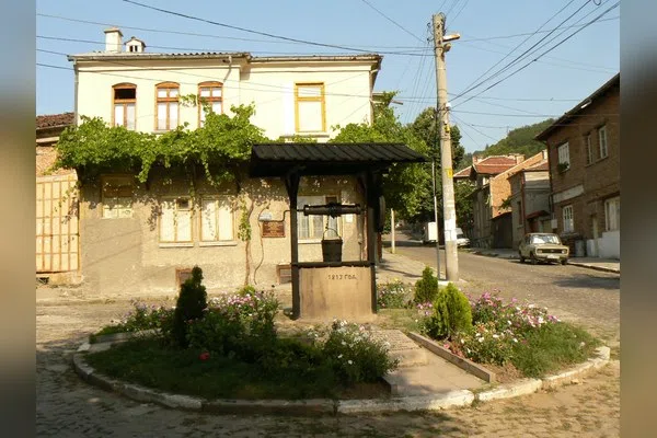 Брацигово