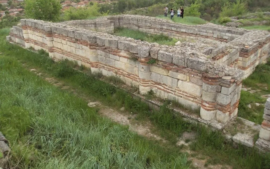 Крепостта Червен край Иваново