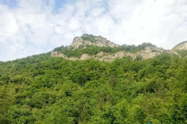 Масивът на Червената стена в Родопите