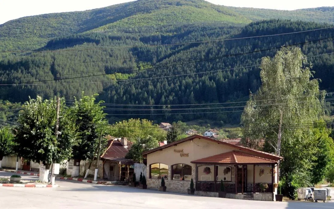 Искрец