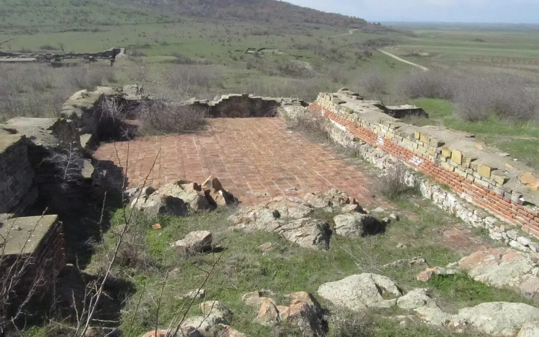 Останки от крепостта Калето край Болярово