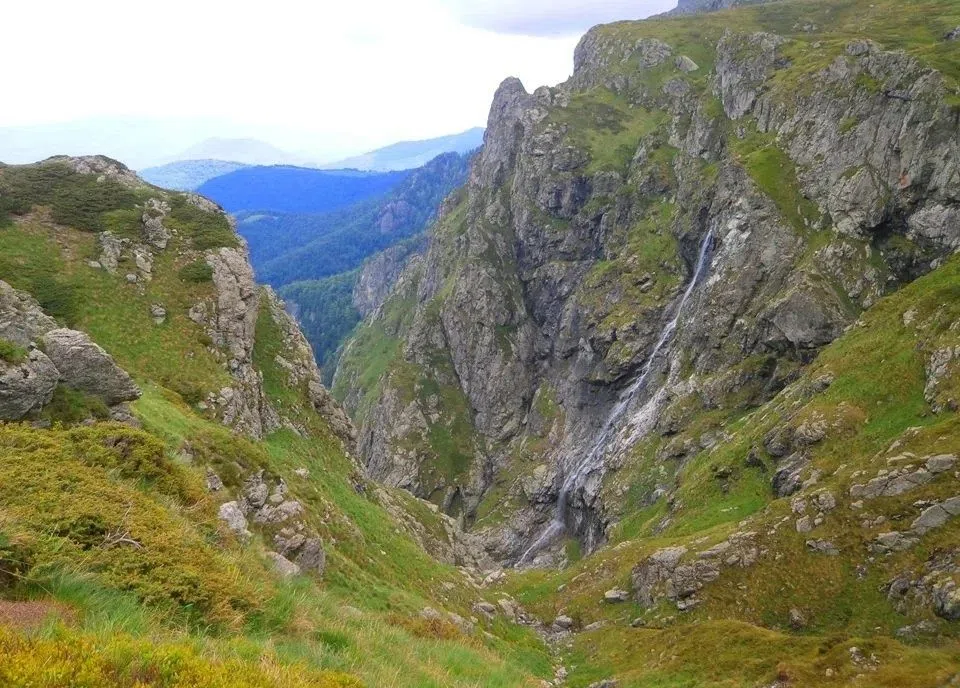 Джендемски водопад