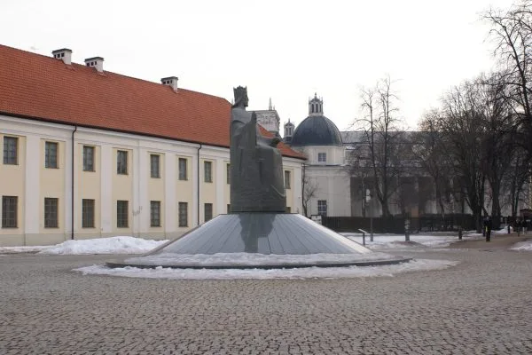 Природа и архитектура в Литва