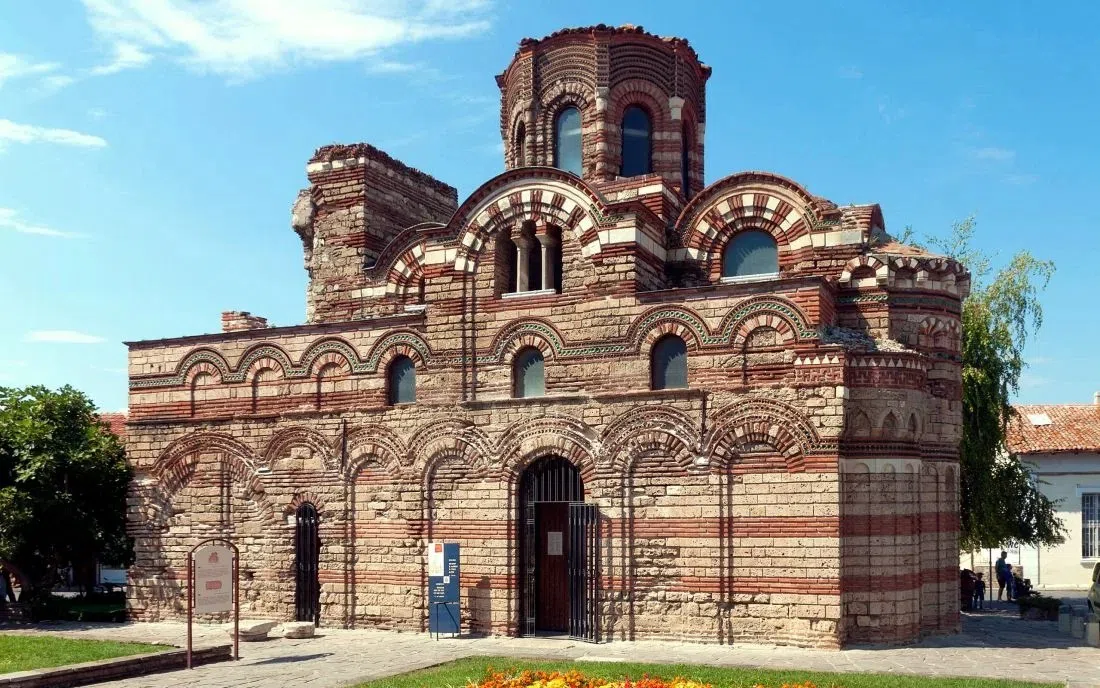 Несебър