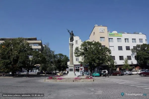 Централният площад на Севлиево