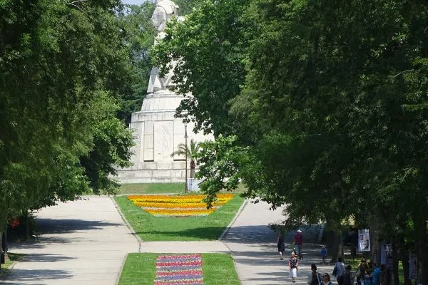 Природа и архитектура в Варна
